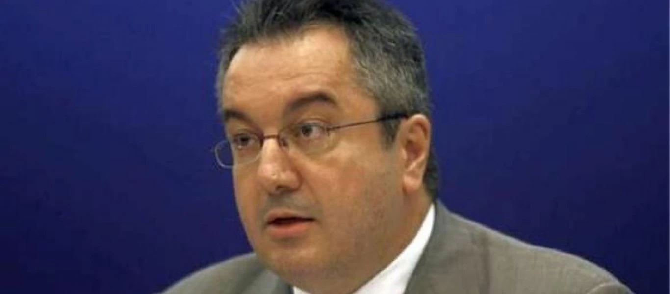 Κορωνοϊός-H.Μόσιαλος σε ευπαθείς ομάδες: «Μην πηγαίνετε στην εκκλησία - Δείτε την λειτουργία από το σπίτι»